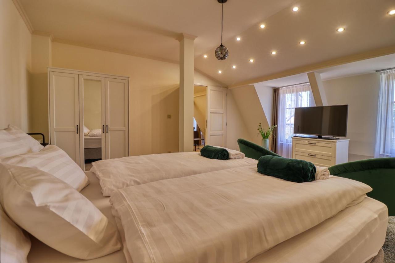 Manna Villa Eger Buitenkant foto